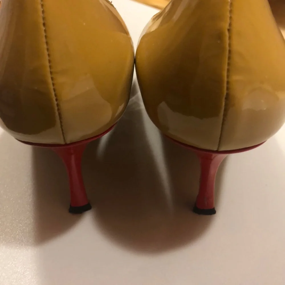 Kate Spade Patent Heels-Tan - Picture 3 of 12